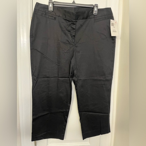 Jaclyn Smith• NWT Formal Dress Pants Jet Black, Size 16 - Picture 3 of 8